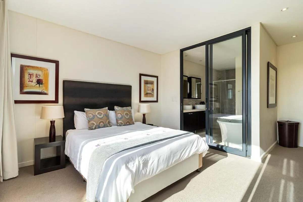 Skyline Serenity - Knightsbridge Cape Town South Africa