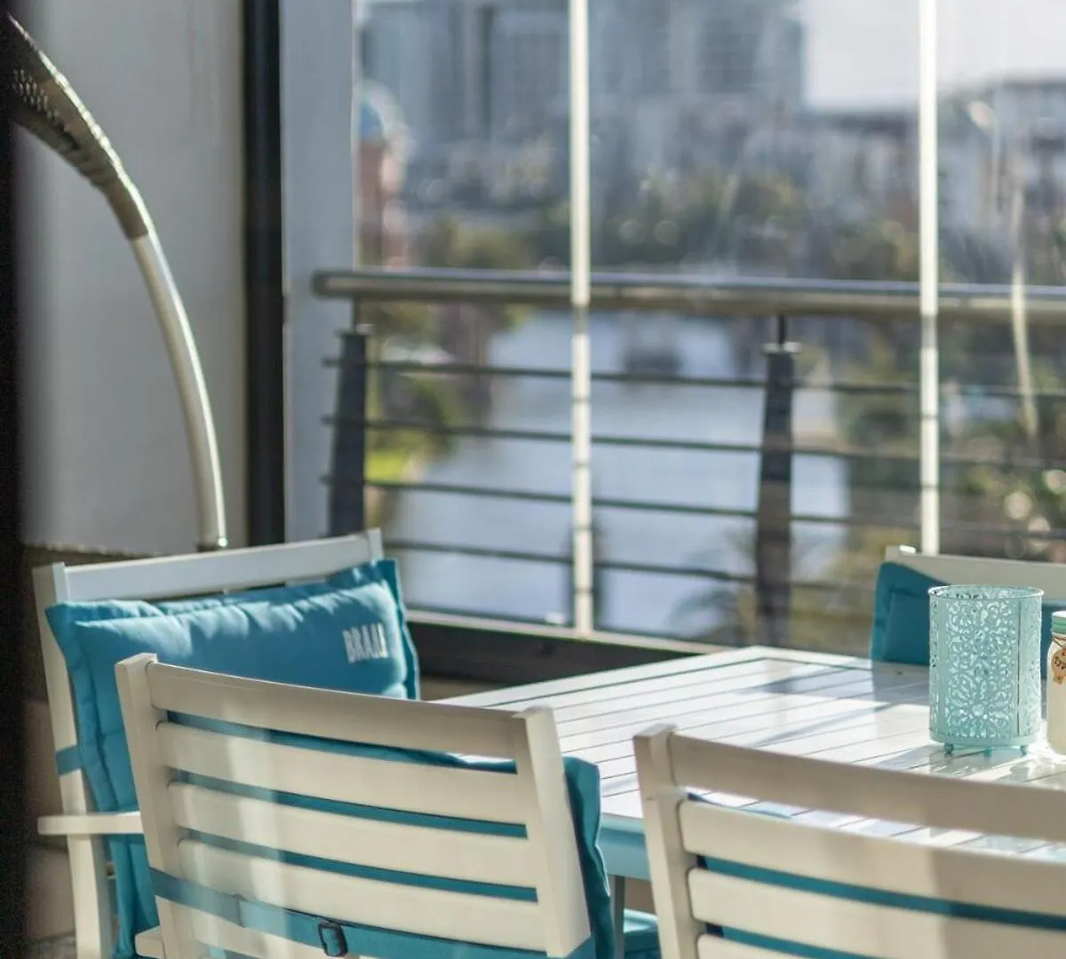 Skyline Serenity - Knightsbridge Cape Town