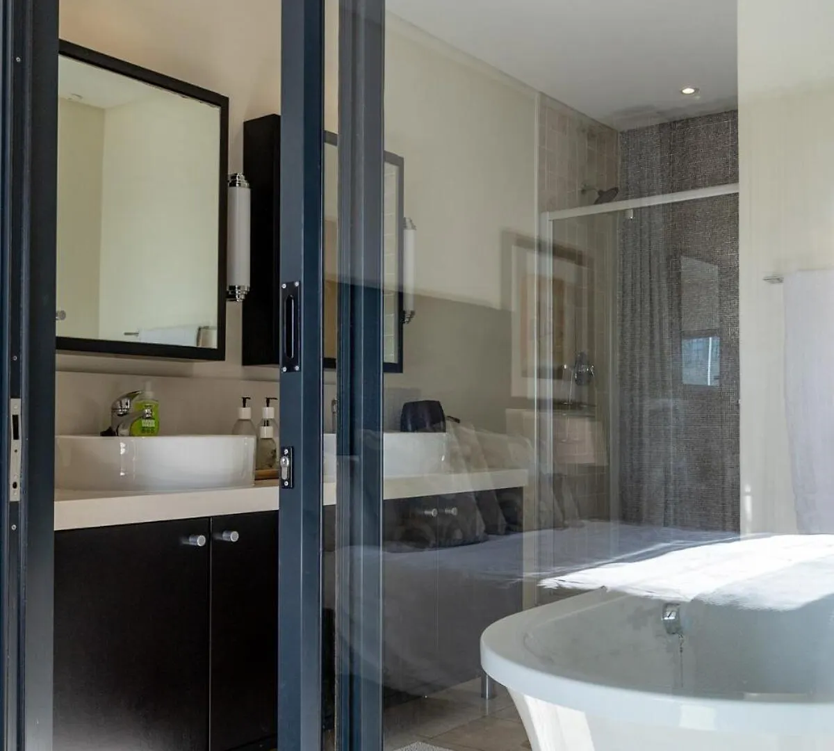 Skyline Serenity - Knightsbridge Cape Town 0*,  South Africa